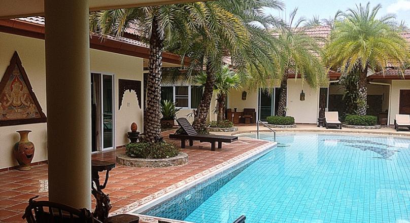 Luxury Resort Style Pool Villa Huay Yai Pattaya